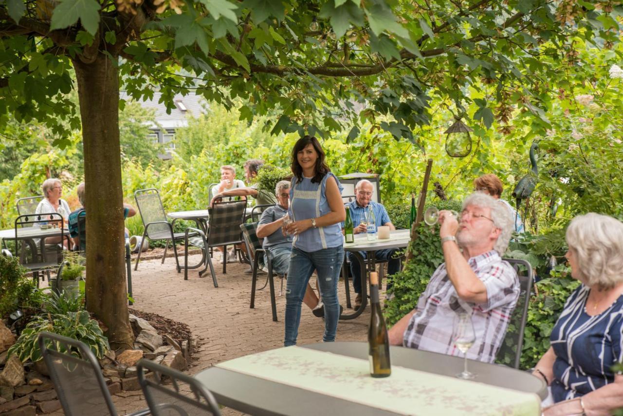 Weingut Erich Serwazi Gasthof Mesenich