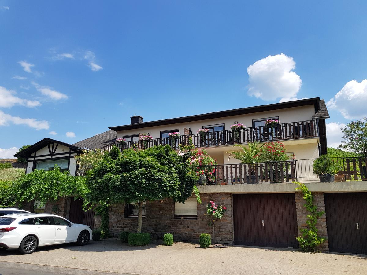 Gasthof Weingut Erich Serwazi Mesenich